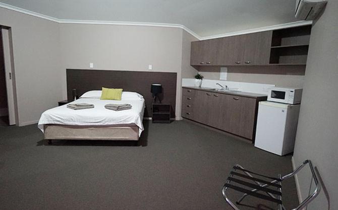 Bluestone Motor Inn Теннант-Крик Экстерьер фото